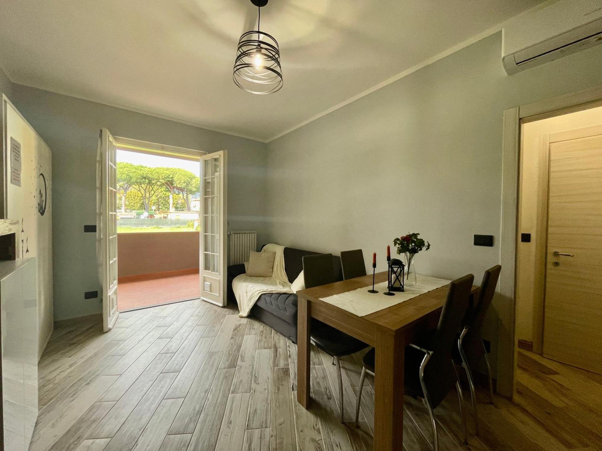 Il Gabbiano Bilocale Con Piscina, Garage E A/C. Apartment Лоано Екстериор снимка